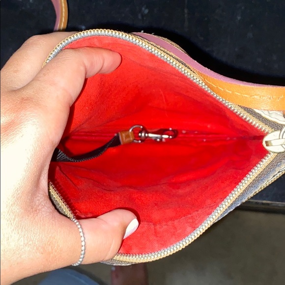 Giraffe print Dooney and Bourke satchel - Picture 2 of 6